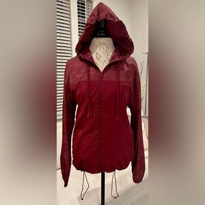 BEAUTIFUL GIANT LA Rain Coat Jacket Deep Red Camouflage Large Drawstring